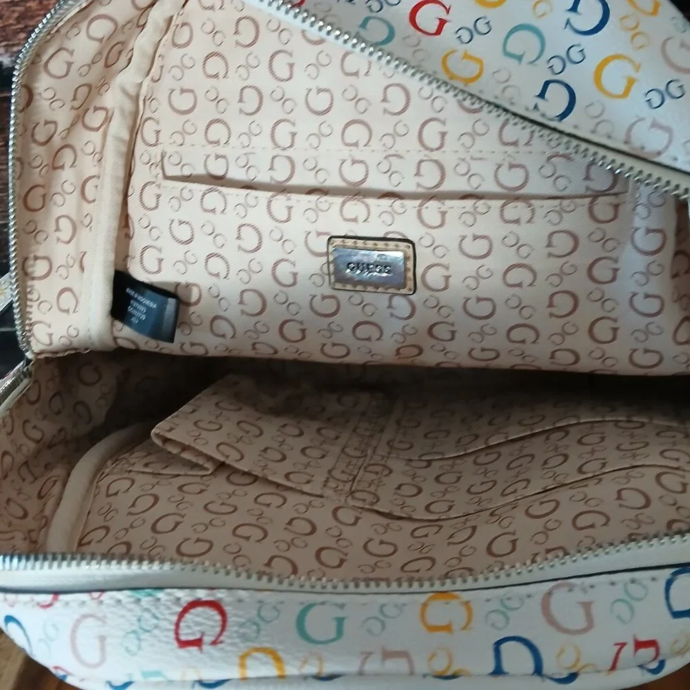 Guess this beautiful